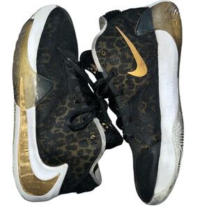 Coming to America Nike